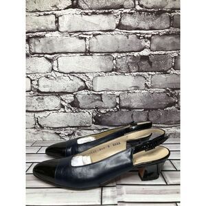 Salvatore Ferragamo Blue Leather Cap Toe Slingback Pumps Heels Women Sz 8AAAA US